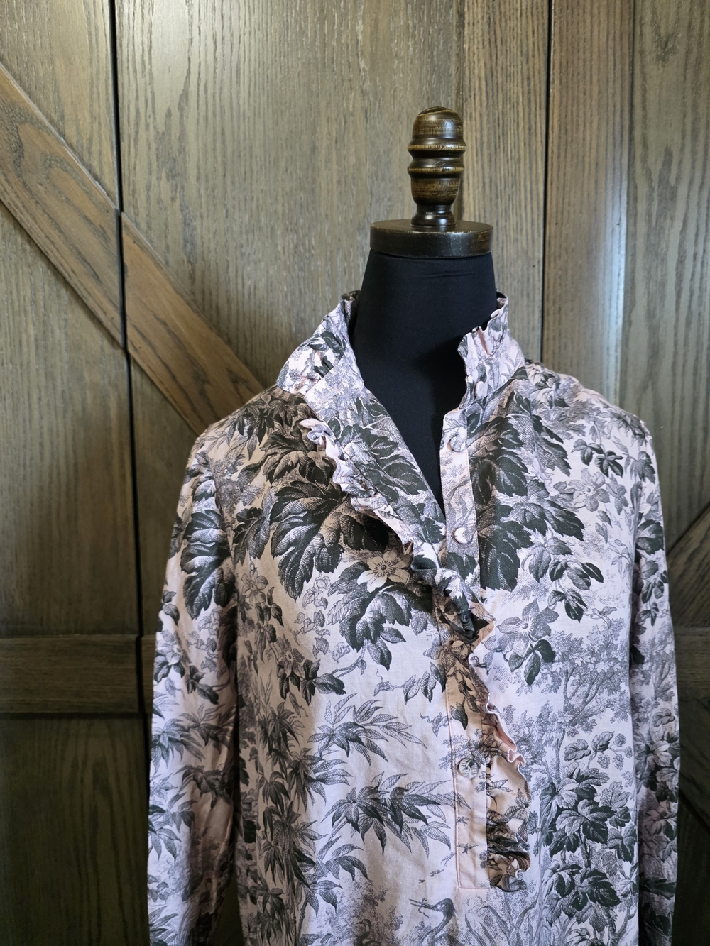 Tuckernuck Blush Pink and Charcoal Floral Ruffle-Front Tunic Dress - Picture 2 of 5
